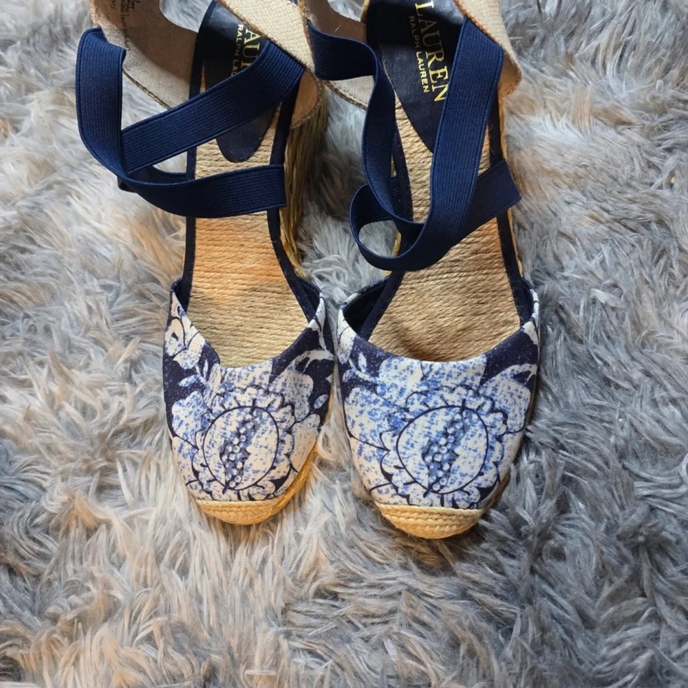 LAUREN Ralph Lauren Navy Floral Espadrille Wedge Sandals, Size 8